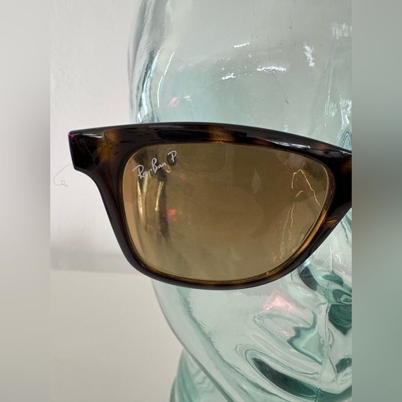 Classic Ray-Ban Wayfarer Sunglasses RB 4640 Polarized Tortoise With Case - Picture 10 of 16